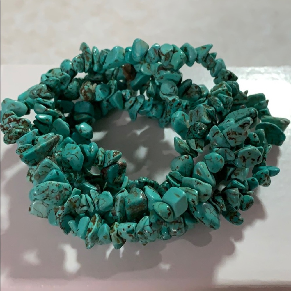 Ladies bracelet.